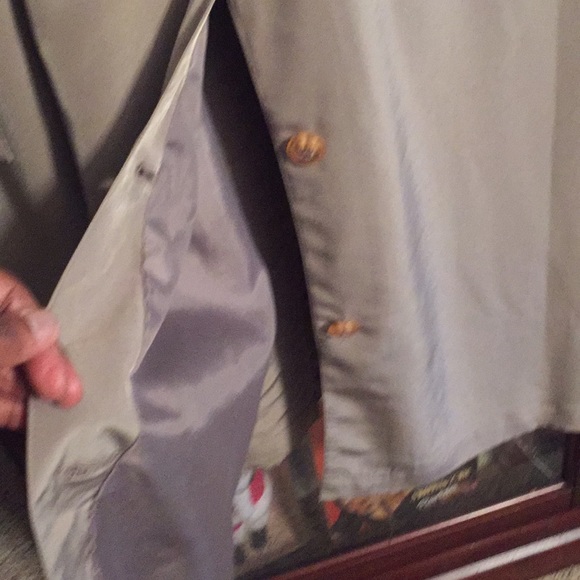 Coat - Picture 5 of 5